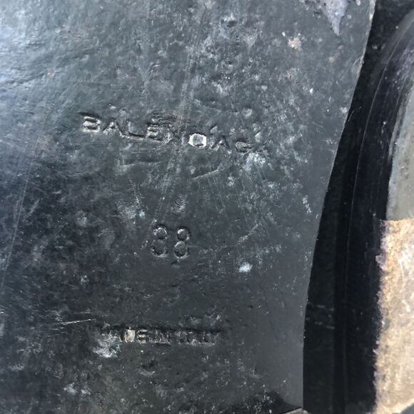 Balenciaga Suede riding boots - Picture 11 of 11